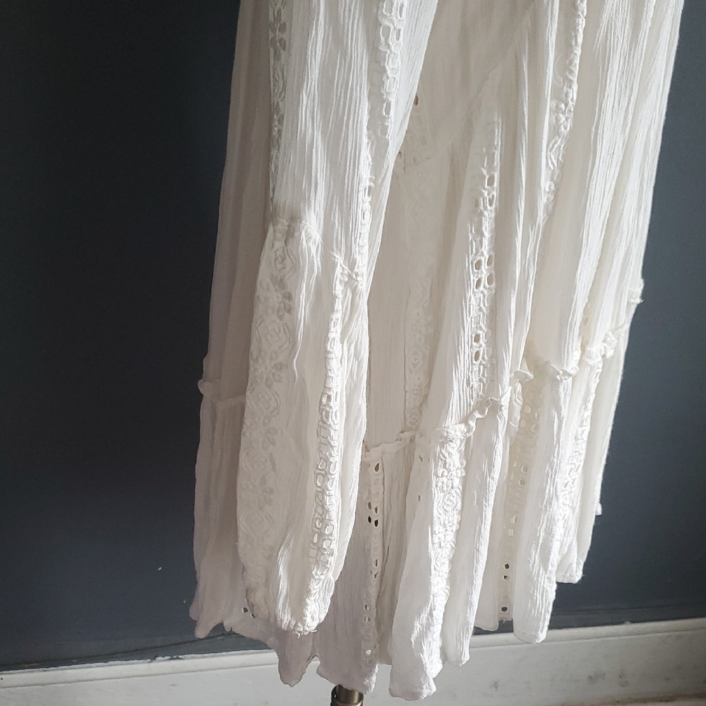 Free People White Lace Tunic Boho Eyelet Babydoll Blouse Size XS. - Picture 5 of 11
